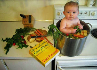 Babybilder lustige Kinder beim kochen witzig