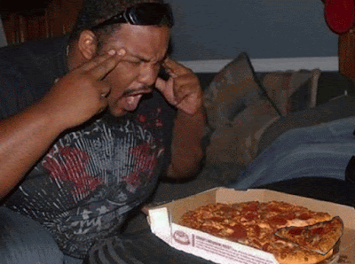 Dicker Mann isst Pizza - Telekinese lustig