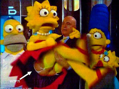 Lustige Familien Bilder im Fernsehen die Simpsons