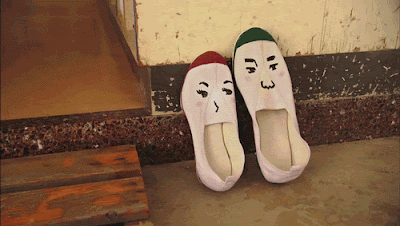 Lustige Geschichte - Schuhpaar fremd gehen erwischt