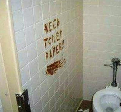 lustige Klosprüche kein Toilettenpapier heilige Scheiße